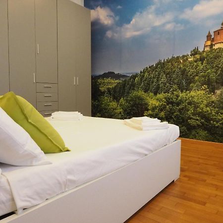Guglielmo City Center Studio By Wonderful Italy Болоня Екстериор снимка
