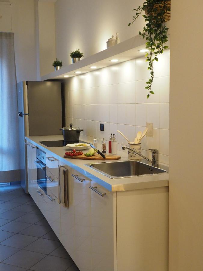 Guglielmo City Center Studio By Wonderful Italy Болоня Екстериор снимка